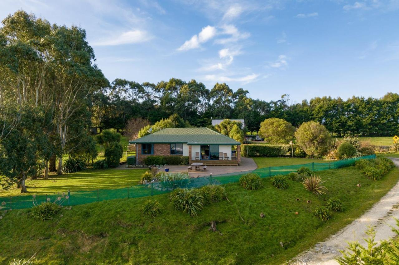 Ocean & Mountain Views - Kaikoura Villa Dış mekan fotoğraf